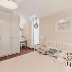 Apartment Monarchia