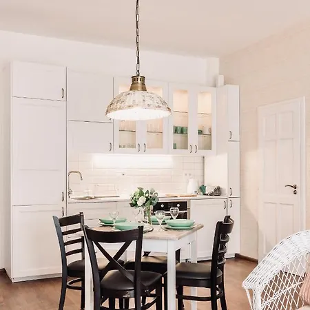 شقة Monarchia Mosonmagyaróvár