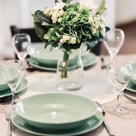 Monarchia * Mosonmagyaróvár